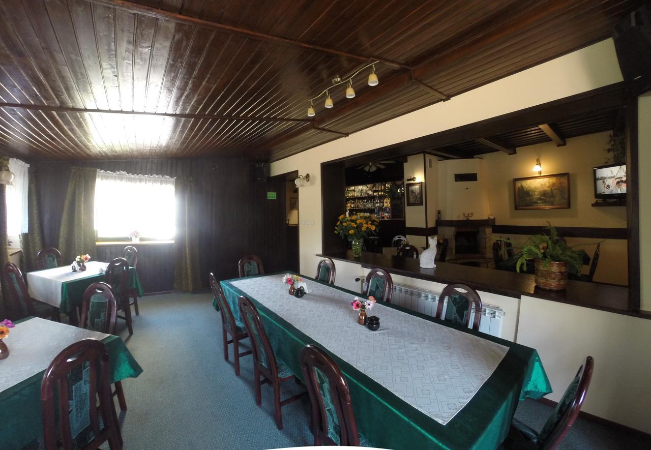 Hotel Kot Siestrzen Екстер'єр фото
